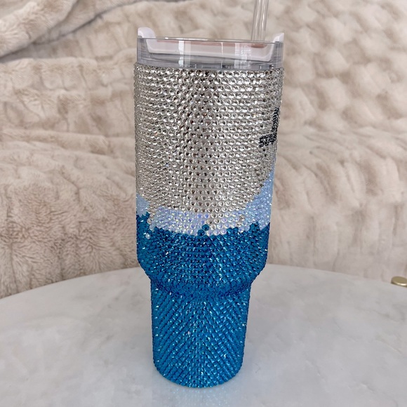 Stanley 40oz Quencher H2.O - Picture 7 of 13